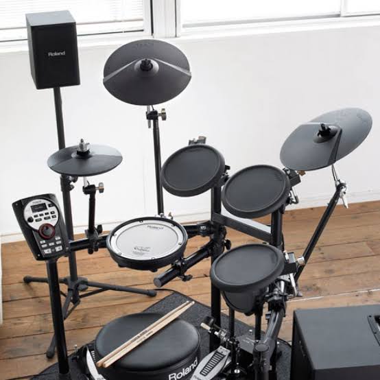 Roland electronic TBD 11V drums